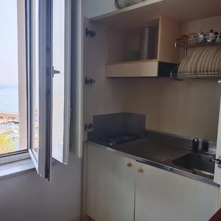 Relais Raffaele By Emilia Bed & Breakfast