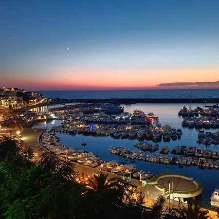Relais Raffaele By Emilia Bed & Breakfast